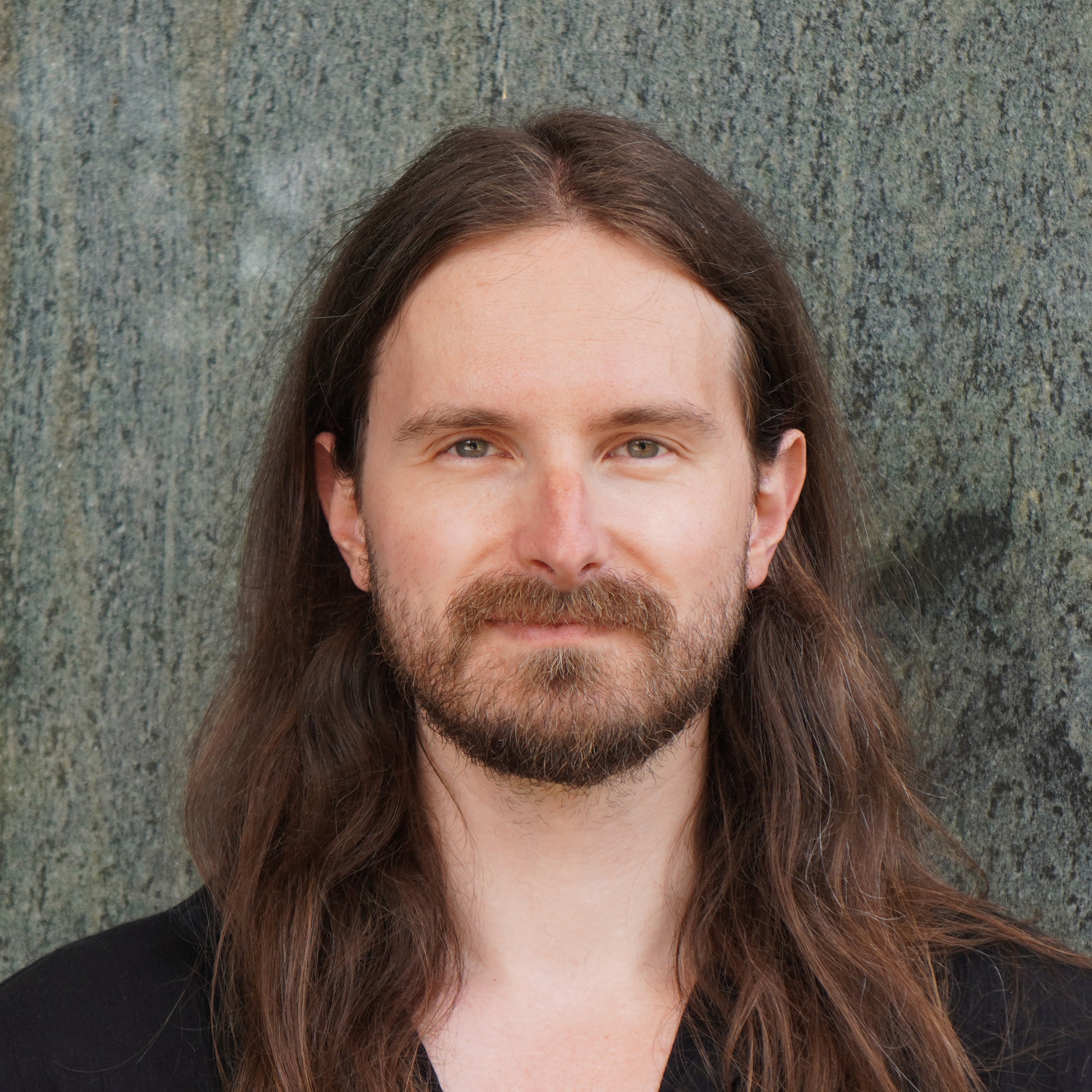 Applied SDR Hacking: Red Team SIGINT for mission-critical, automotive, aviation, and marine targets - Jos Wetzels & Wouter Bokslag (Midnight Blue) - DCTLV2026